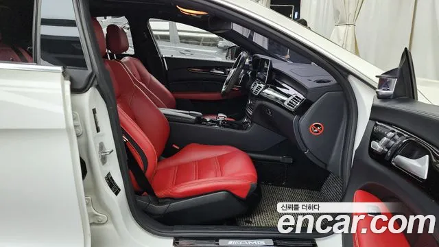 Mercedes-Benz CLS-Class CLS63 AMG 4MATIC 2015 thumbnail 15