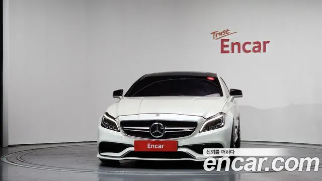 Mercedes-Benz CLS-Class CLS63 AMG 4MATIC 2015 thumbnail 2