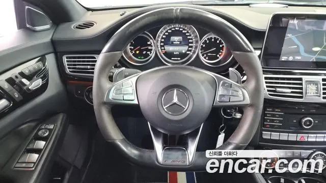 Mercedes-Benz CLS-Class CLS63 AMG 4MATIC 2016 thumbnail 8